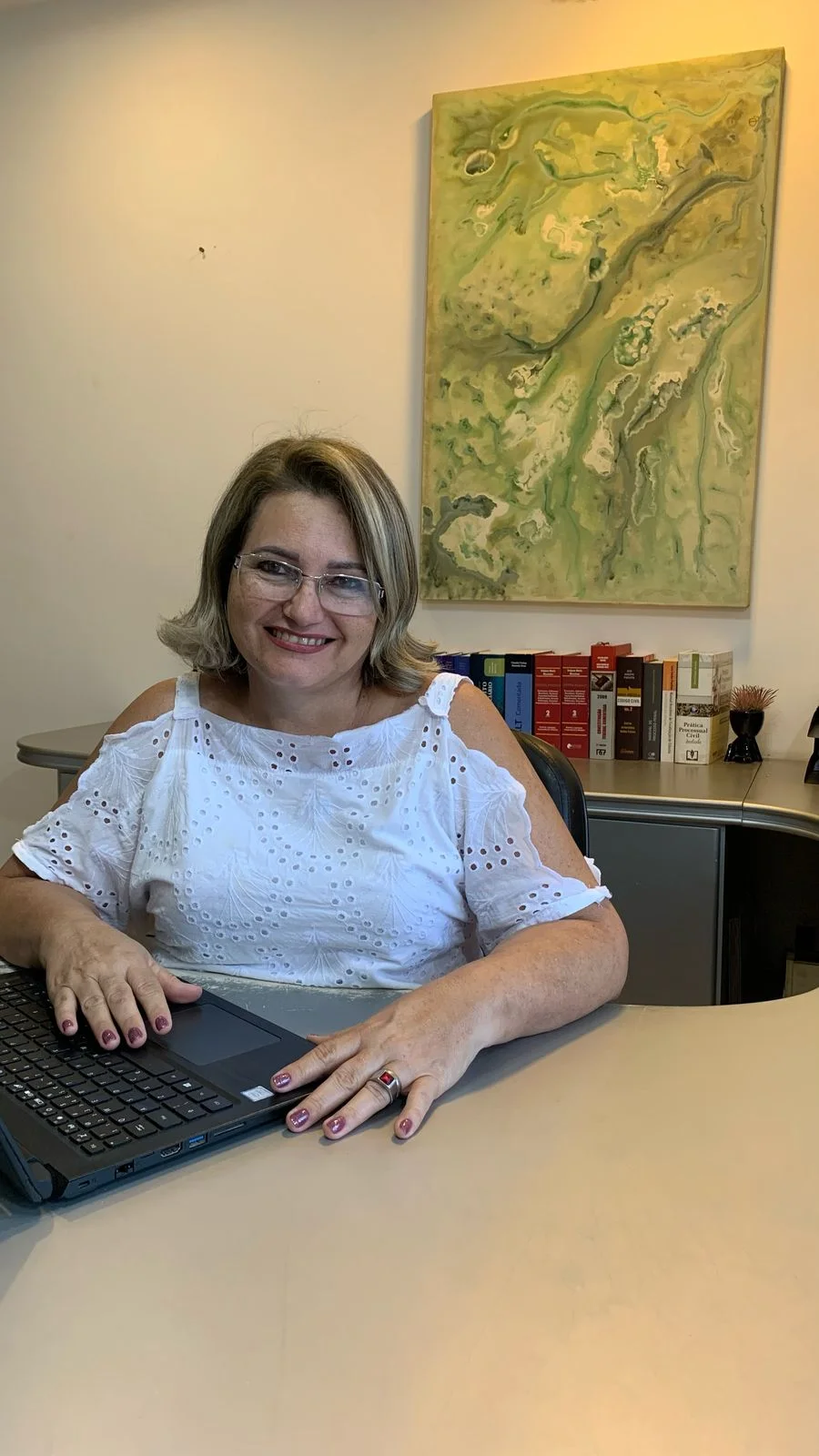 Advogada Cardoso Advocacia - Direito Empresarial e Cível